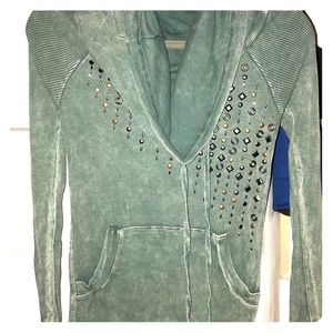 Vintage Textured Hunter Green Studded Pullover